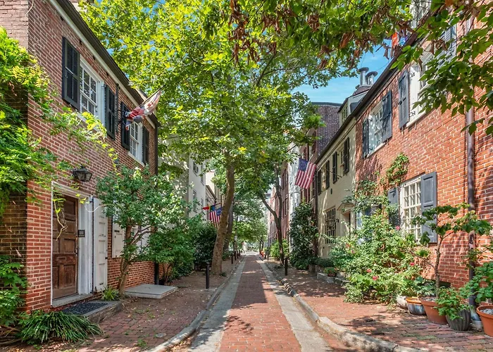 Studio Near Historic Sites